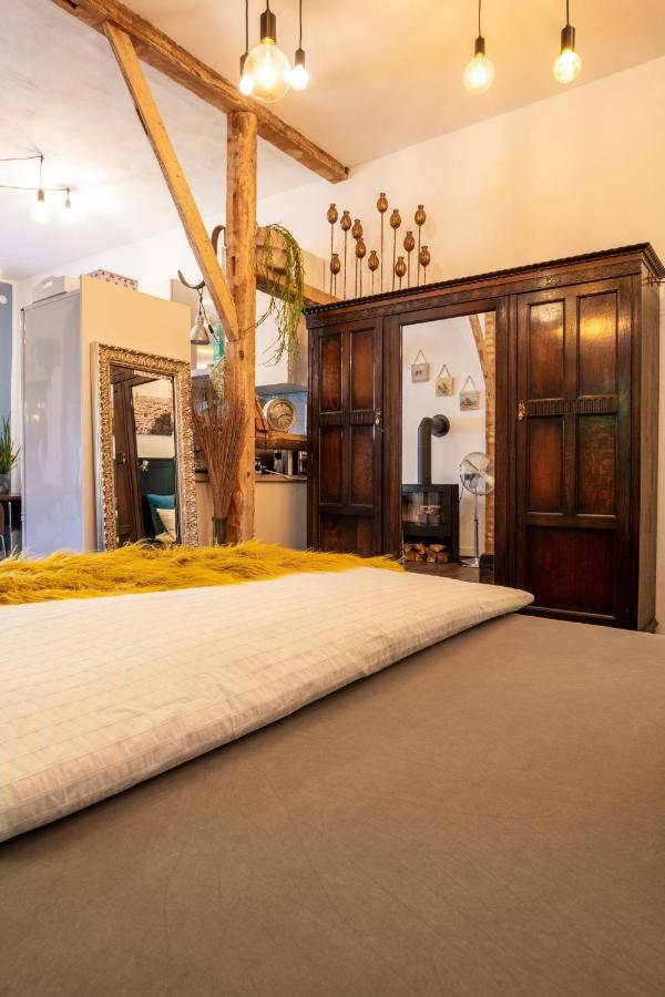 Boutique Apartments Benz I-Iii Бергиш-Гладбах Экстерьер фото